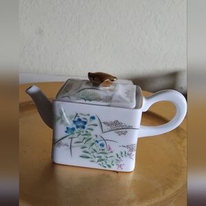 Victoria & Albert KYOTO teapot